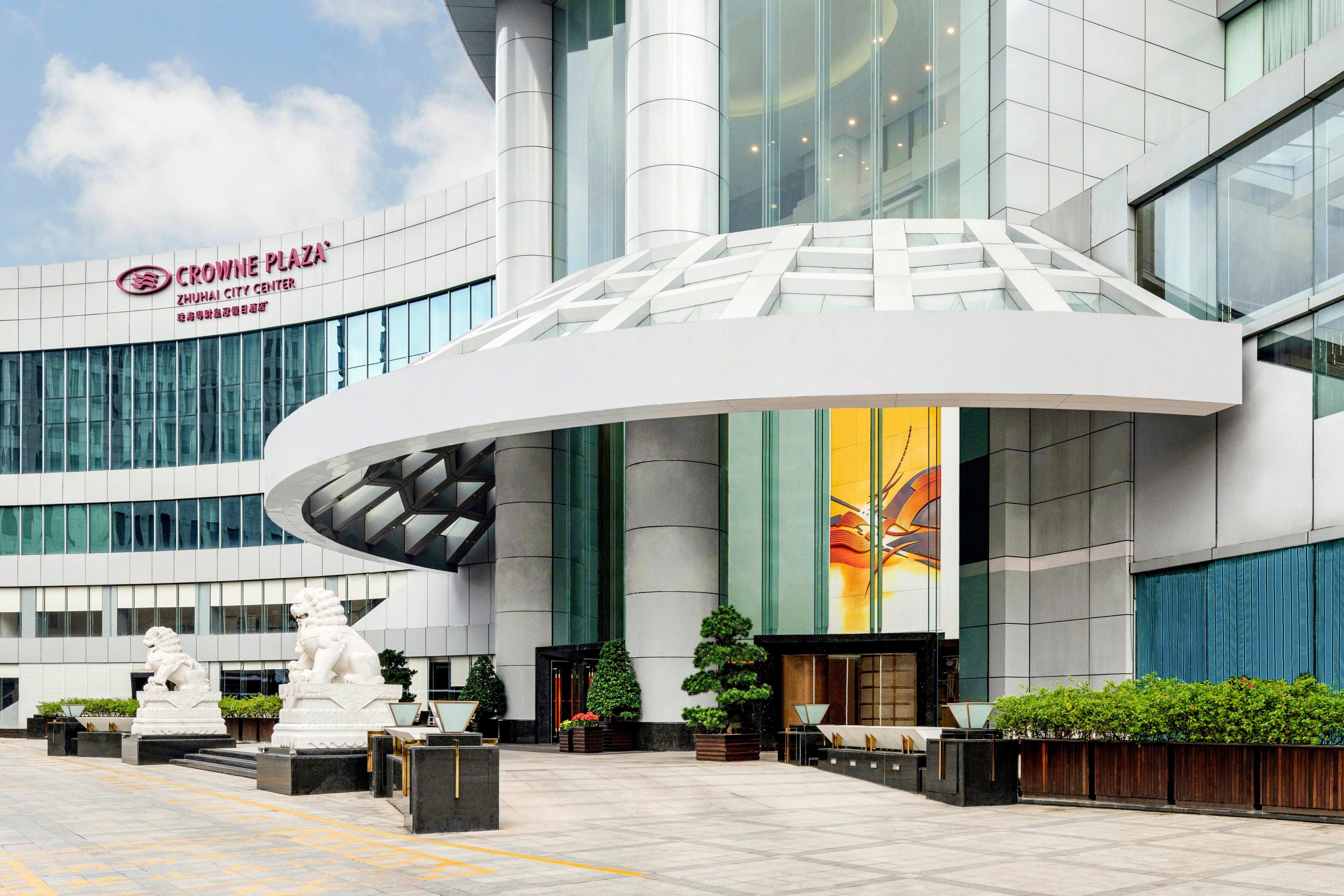 Crowne Plaza Zhuhai City Center By Ihg - Offers Free One-Way Shuttle To Chimelong Ocean Kingdom Exterior foto